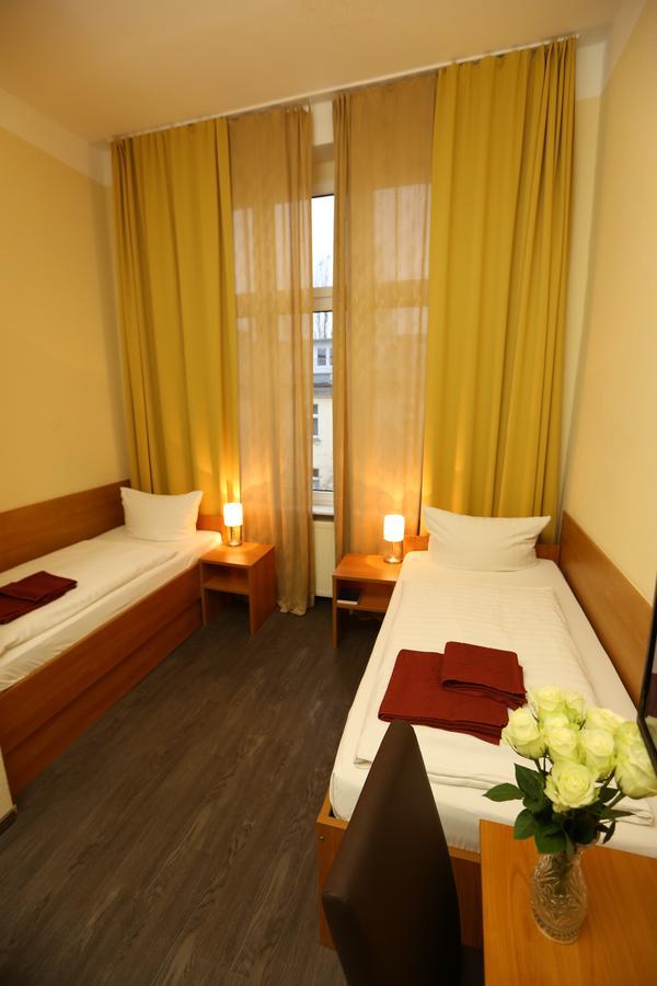 Hotel Ai Koenigshof Berlín Exterior foto